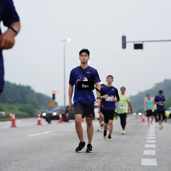 Runner Photo 7472490