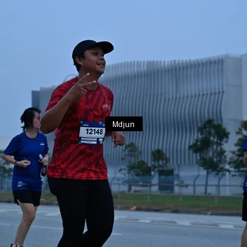 Runner Photo 7472492