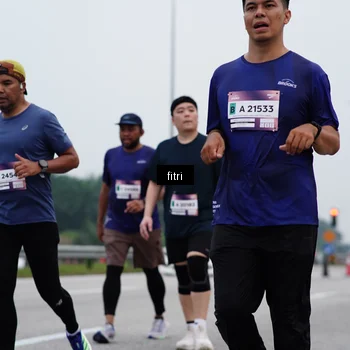 Runner Photo 7472496