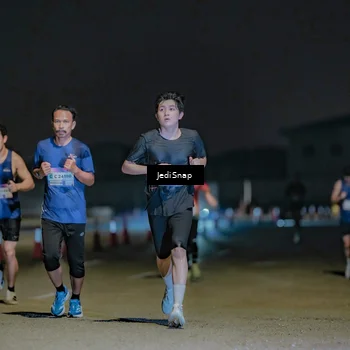 Runner Photo 7472528