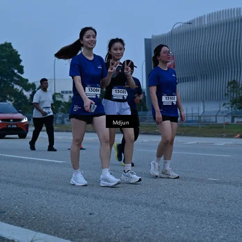 Runner Photo 7472529