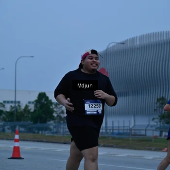 Runner Photo 7472537