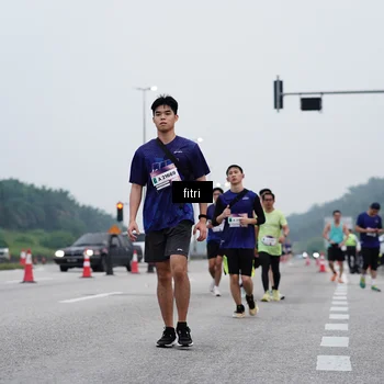 Runner Photo 7472538