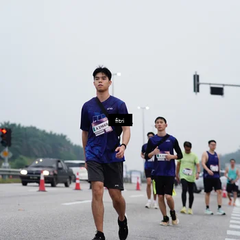 Runner Photo 7472554