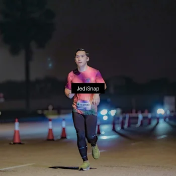 Runner Photo 7472578