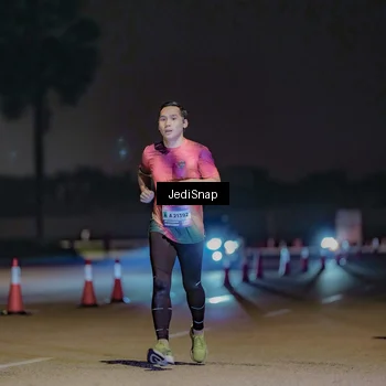 Runner Photo 7472582