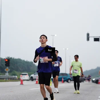 Runner Photo 7472589