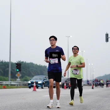 Runner Photo 7472615