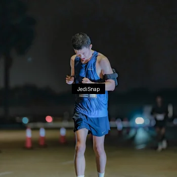 Runner Photo 7472619