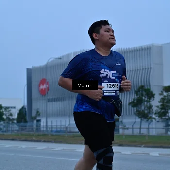 Runner Photo 7472629