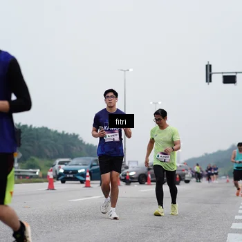 Runner Photo 7472632