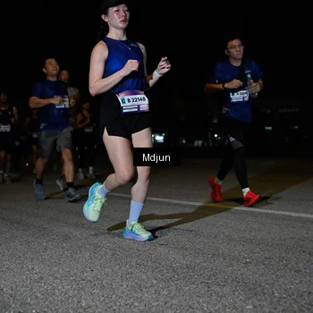 Runner Photo 7472643