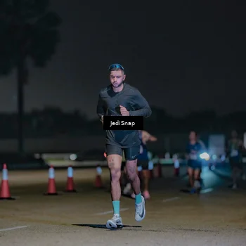 Runner Photo 7472654