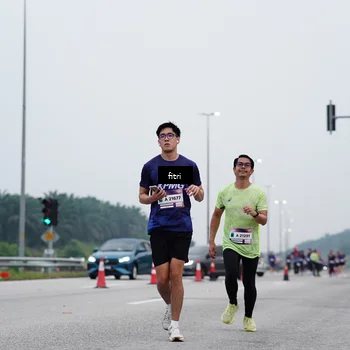 Runner Photo 7472665