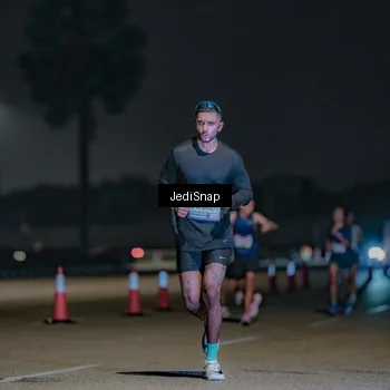 Runner Photo 7472683