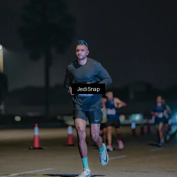 Runner Photo 7472686