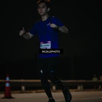 Runner Photo 7472704