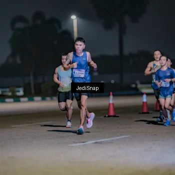 Runner Photo 7472710