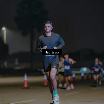 Runner Photo 7472711