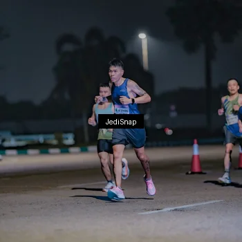 Runner Photo 7472732