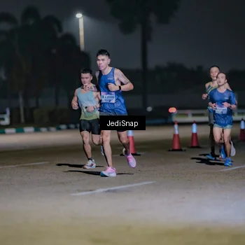 Runner Photo 7472737