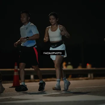 Runner Photo 7472748