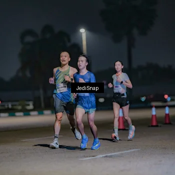 Runner Photo 7472760