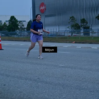 Runner Photo 7472764