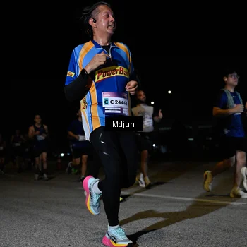 Runner Photo 7472772