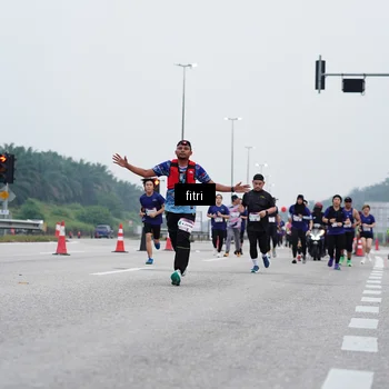 Runner Photo 7472777