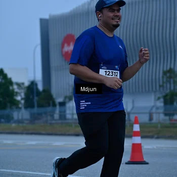 Runner Photo 7472785