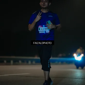 Runner Photo 7472803