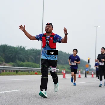 Runner Photo 7472841