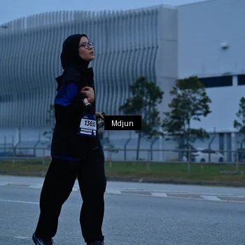 Runner Photo 7472849