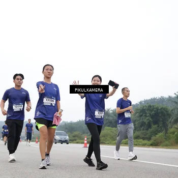 Runner Photo 7472870