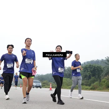 Runner Photo 7472872