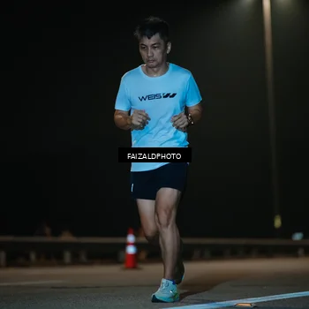 Runner Photo 7472885