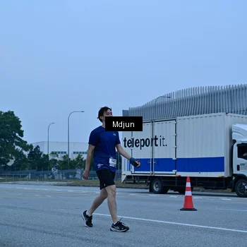 Runner Photo 7472894