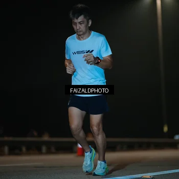 Runner Photo 7472898
