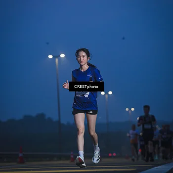 Runner Photo 7472953