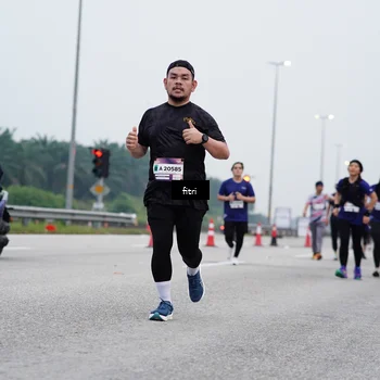 Runner Photo 7472969