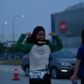 Runner Photo 7472975