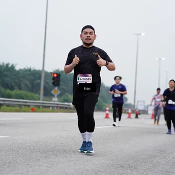 Runner Photo 7472999