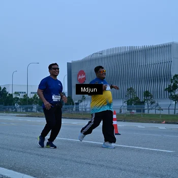 Runner Photo 7473014