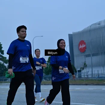 Runner Photo 7473016