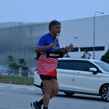 Runner Photo 7473017