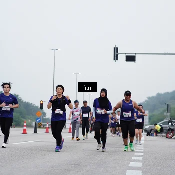 Runner Photo 7473023
