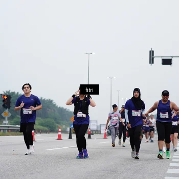 Runner Photo 7473035