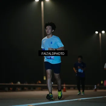 Runner Photo 7473038