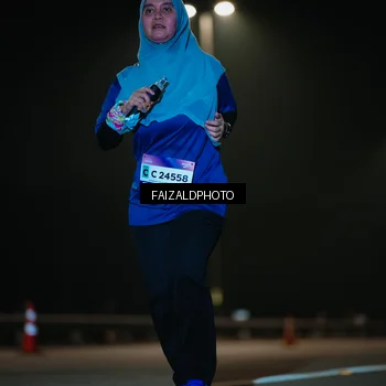 Runner Photo 7473042